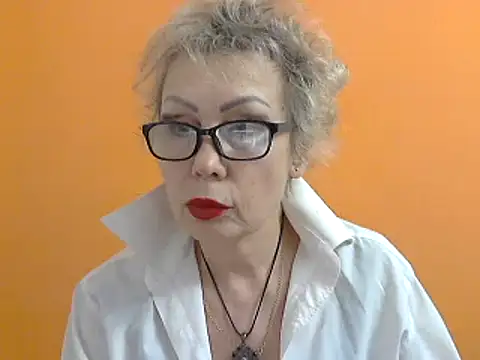 NessyJenixs online show from 02/25/25, 07:49