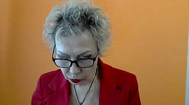 NessyJenixs online show from 02/16/25, 09:15