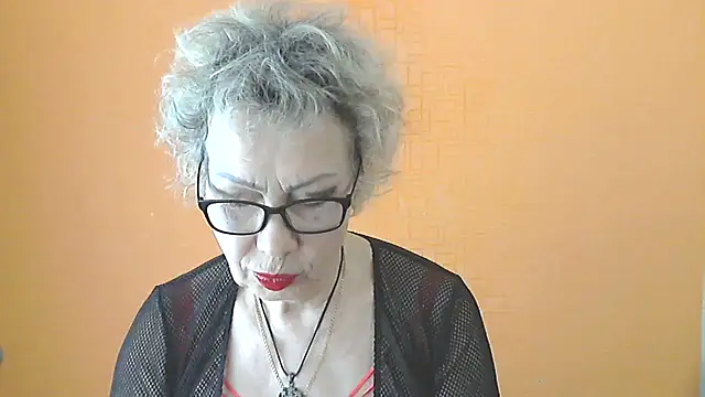 Snapshot of NessyJenixs chatting on 04/08/26, 06:26 NessyJenixs online show from 04/08/26, 06:26