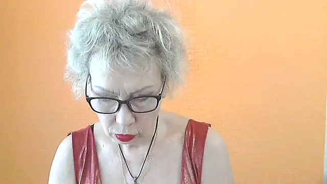 Snapshot of NessyJenixs chatting on 06/07/26, 07:02 NessyJenixs online show from 06/07/26, 07:02