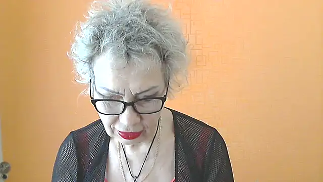 Snapshot of NessyJenixs chatting on 03/05/26, 07:38 NessyJenixs online show from 03/05/26, 07:38
