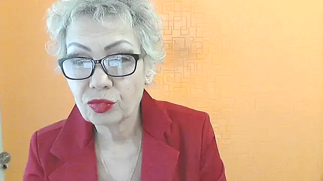 NessyJenixs online show from 02/02/26, 08:02