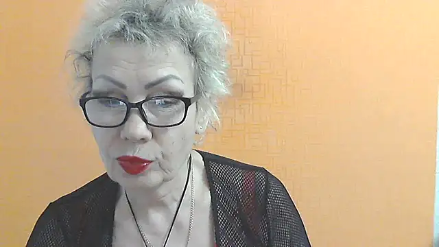 NessyJenixs online show from 02/18/26, 01:51