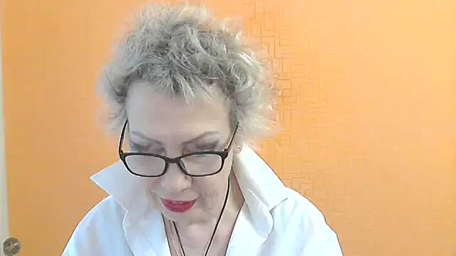 Snapshot of NessyJenixs chatting on 03/11/26, 02:55 NessyJenixs online show from 03/11/26, 02:55
