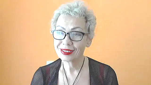 NessyJenixs online show from 10/29/25, 06:56