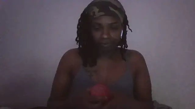 theprettysoles online show from 02/25/25, 01:30