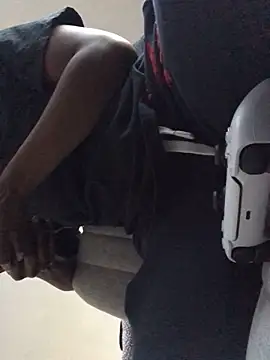 Snapshot of theprettysoles chatting on 04/10/26, 10:06 theprettysoles online show from 04/10/26, 10:06