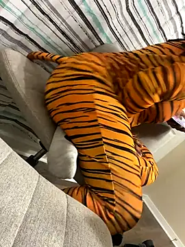 theprettysoles online show from 11/01/25, 07:13