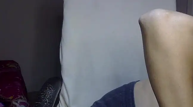 Snapshot of yoursakshi chatting on 03/22/25, 11:42 yoursakshi online show from 03/22/25, 11:42