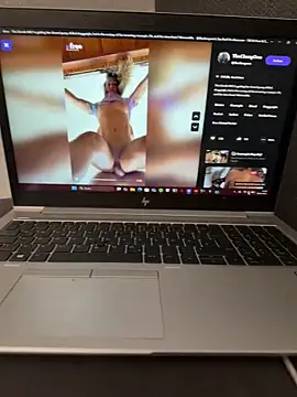 hengst2312 online show from 04/26/26, 01:41