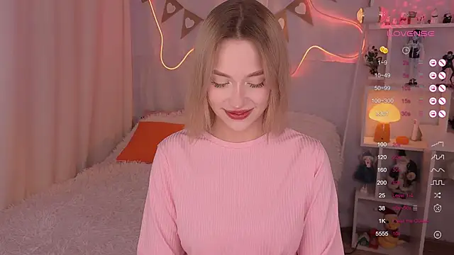 Snapshot of Sweettsiren chatting on 01/26/25, 04:20 Sweettsiren online show from 01/26/25, 04:20