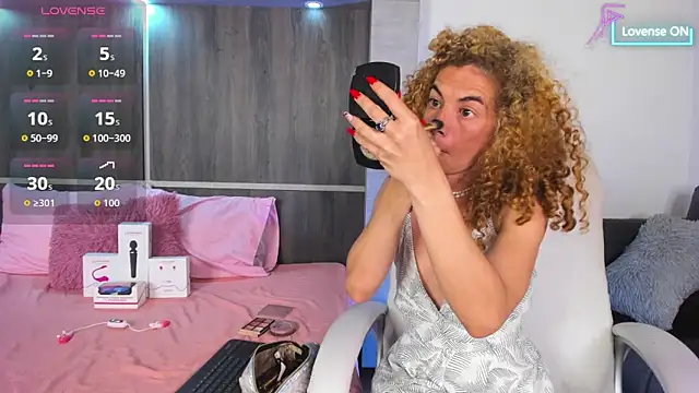 Bryna  online show from 11/11/25, 04:18