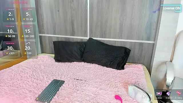 Bryna  online show from 01/13/26, 04:38