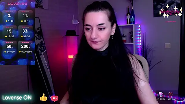 Snapshot of JessicaAlfo chatting on 02/17/25, 08:52 JessicaAlfo online show from 02/17/25, 08:52