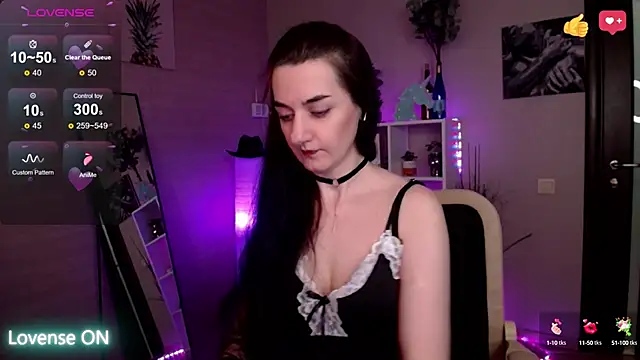 Snapshot of JessicaAlfo chatting on 02/26/25, 08:28 JessicaAlfo online show from 02/26/25, 08:28