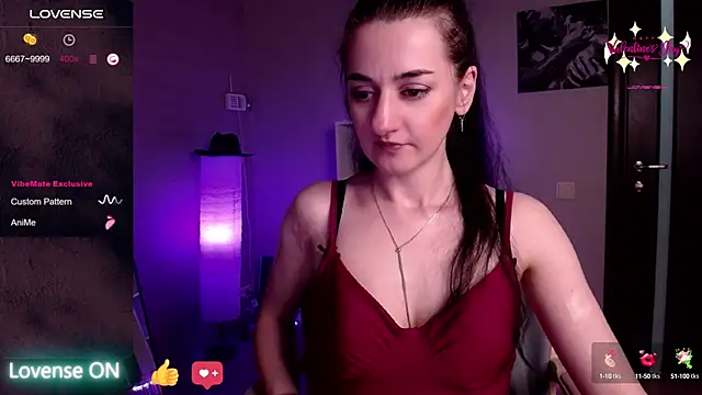 Snapshot of JessicaAlfo chatting on 02/04/25, 12:11 JessicaAlfo online show from 02/04/25, 12:11