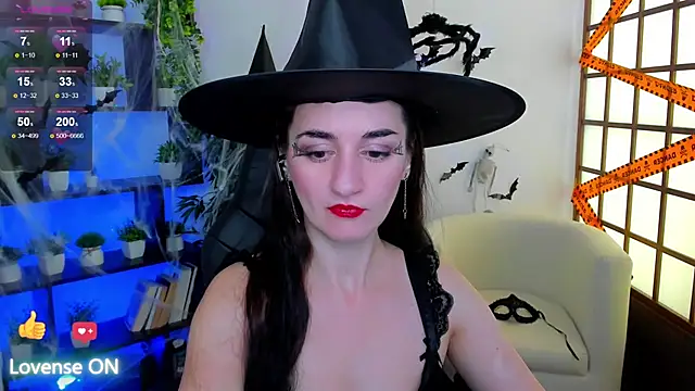 JessicaAlfo online show from 10/31/25, 02:19