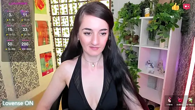 Snapshot of JessicaAlfo chatting on 03/22/25, 04:56 JessicaAlfo online show from 03/22/25, 04:56