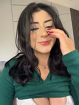 fiorella paris online show from 02/03/26, 04:21