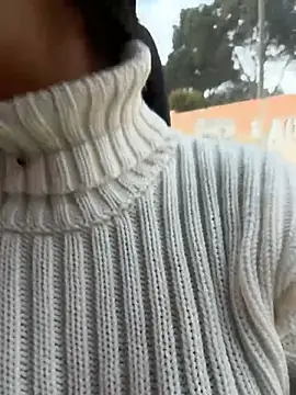 Snapshot of fiorella_paris chatting on 03/23/26, 09:14 fiorella paris online show from 03/23/26, 09:14