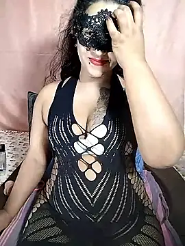 Snapshot of Sexy-Monikaa chatting on 09/18/25, 10:07 Sexy-Monikaa online show from 09/18/25, 10:07