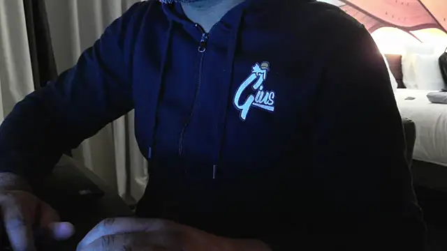 Snapshot of IndienTiger chatting on 02/11/26, 09:25 IndienTiger online show from 02/11/26, 09:25