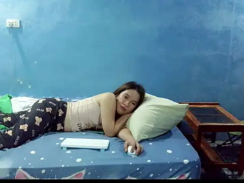 Snapshot of Asianpinaybeauty_yam007 chatting on 06/07/26, 02:06 Asianpinaybeauty yam007 online show from 06/07/26, 02:06