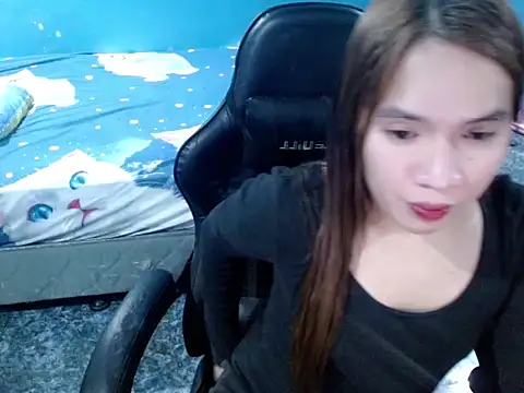 Asianpinaybeauty yam007 online show from 02/05/26, 11:50