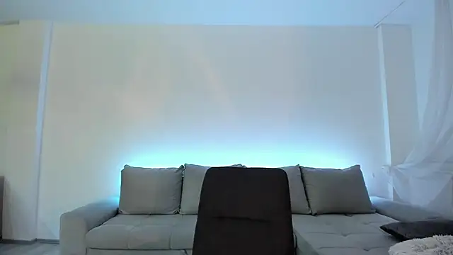 sarah wang online show from 03/16/25, 09:47