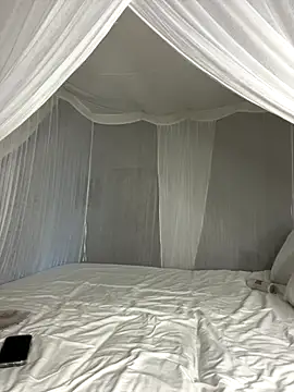 Snapshot of veronikawithDDDs chatting on 09/09/25, 11:03 veronikawithDDDs online show from 09/09/25, 11:03