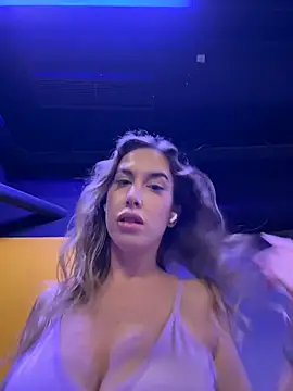 veronikawithDDDs online show from 12/14/25, 06:57