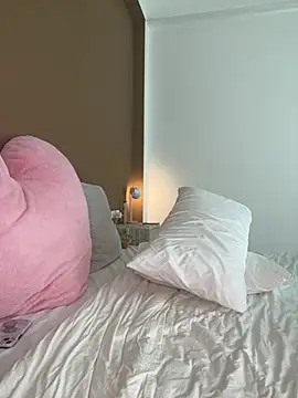 Snapshot of veronikawithDDDs chatting on 02/26/25, 08:06 veronikawithDDDs online show from 02/26/25, 08:06