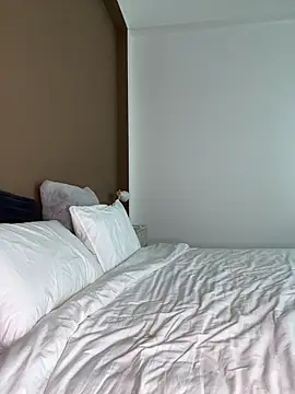 Snapshot of veronikawithDDDs chatting on 02/24/25, 09:21 veronikawithDDDs online show from 02/24/25, 09:21