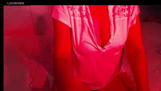 sweetchani666 online show from 05/09/26, 07:34