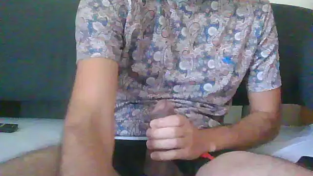 mert istanbl online show from 10/13/25, 11:45