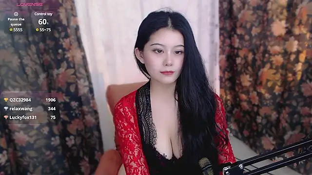 Snapshot of cat-lady-6688 chatting on 03/08/25, 05:38 cat-lady-6688 online show from 03/08/25, 05:38