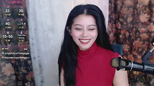 Snapshot of cat-lady-6688 chatting on 03/04/25, 01:17 cat-lady-6688 online show from 03/04/25, 01:17