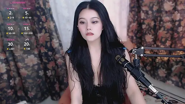 Snapshot of cat-lady-6688 chatting on 03/12/25, 10:37 cat-lady-6688 online show from 03/12/25, 10:37
