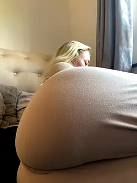 blissdimicco online show from 10/30/25, 10:13