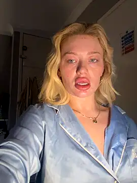 blissdimicco online show from 12/17/25, 09:03