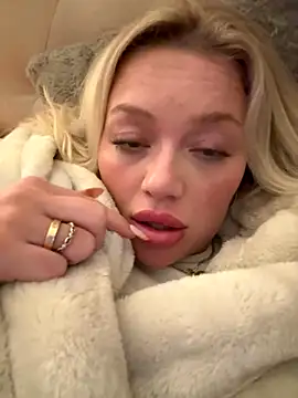 blissdimicco online show from 10/24/25, 09:14