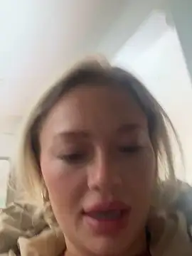 blissdimicco online show from 10/28/25, 11:42