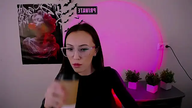Nikonara Love online show from 02/28/25, 12:42