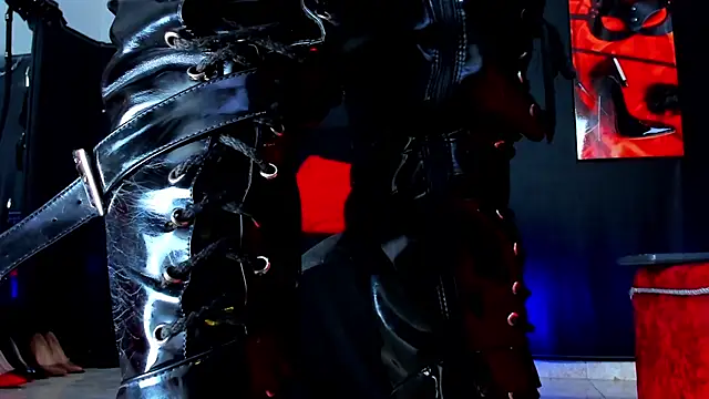 KaramStone online show from 11/27/25, 07:14