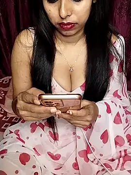 Hot honey77 online show from 03/07/25, 12:15