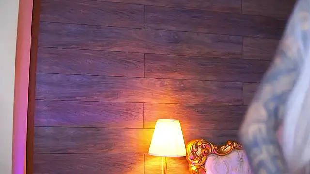 Juicy Jessye online show from 03/17/26, 08:45