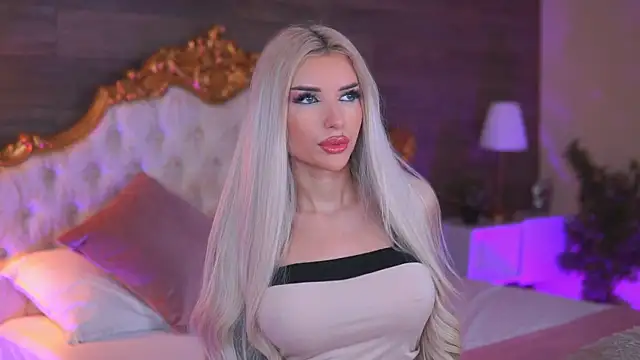 Juicy Jessye online show from 11/20/25, 09:15