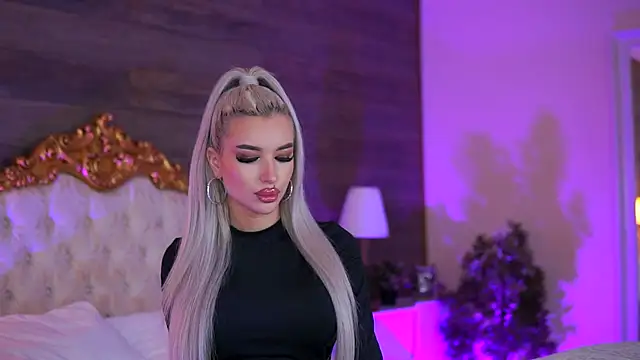 Juicy Jessye online show from 09/14/25, 07:47