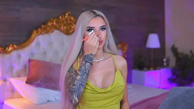 Juicy Jessye online show from 12/05/25, 09:01