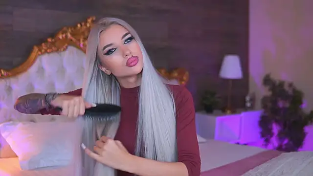 Juicy Jessye online show from 11/07/25, 09:19